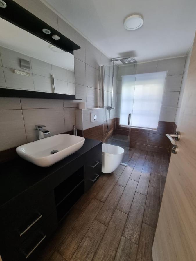 Apartments Pri Jakobu โคบาริด ภายนอก รูปภาพ